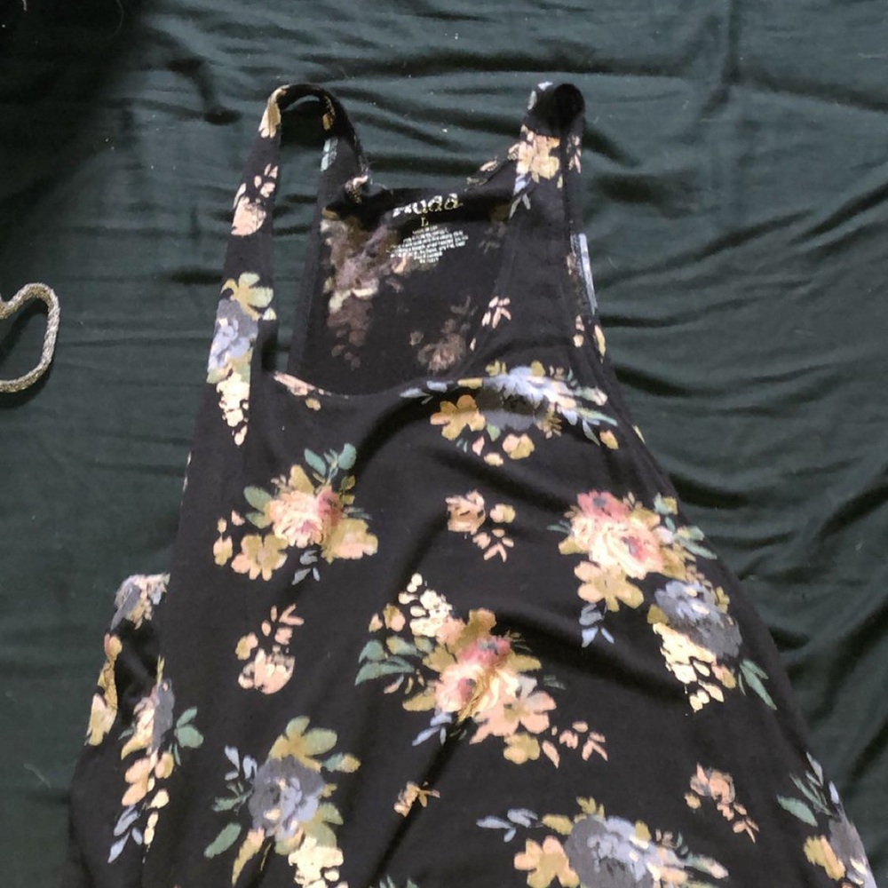 Mudd Black Tank Top w/ Flowers